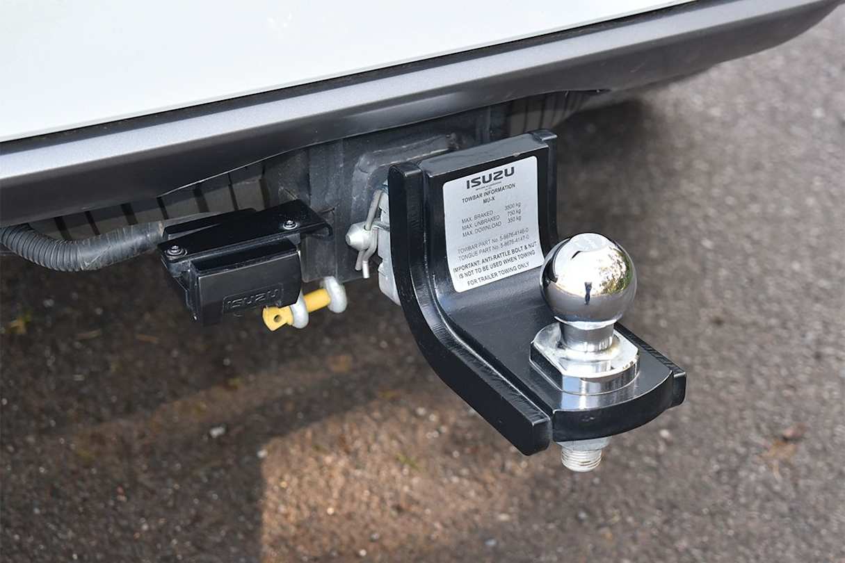 The second-generation MU-X has increased its predecessorās 3000kg tow rating by 500kg to a class-benchmark 3500kg capacity. (Image: Mark Oastler)